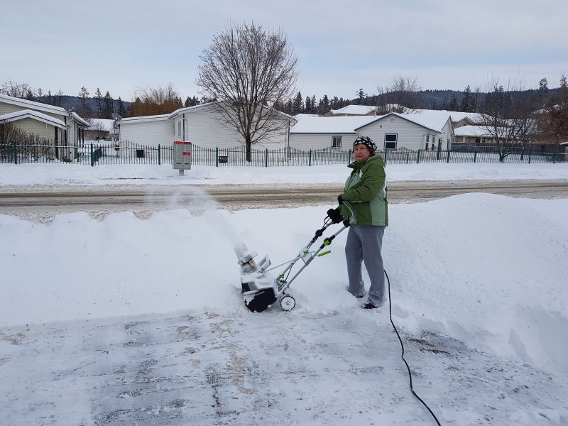 Driveway Snow Plowing