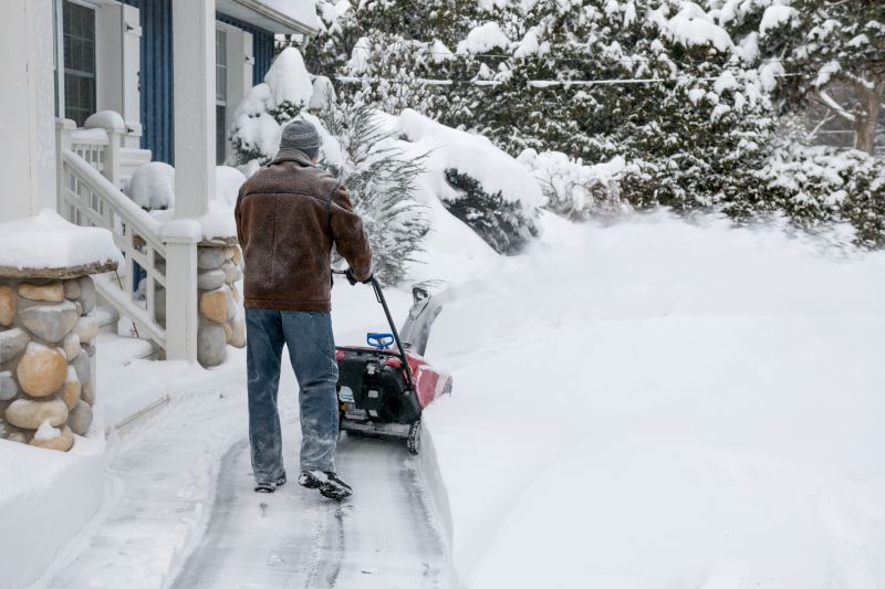 Cost of Driveway Snow Plowing — Cost of Driveway Snow Plowing